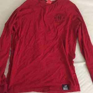 Men’s long sleeve athletic T